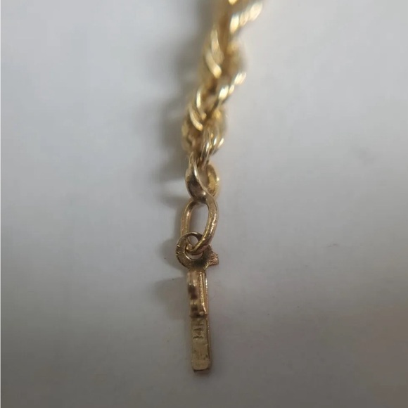 20” 14K Gold Chunky Rope Necklace - Picture 5 of 14